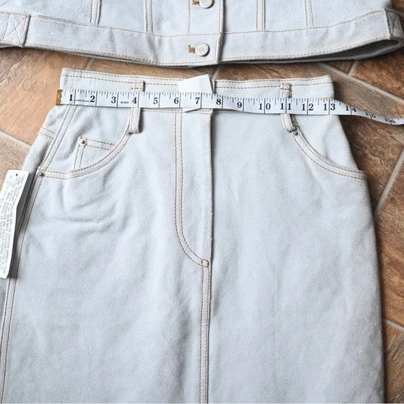 Vintage NWT Braefair Women's Sm Genuine Leather Set - Skirt & Vest White Suede - Picture 15 of 16